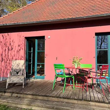 Ruhige Mit Grossem Garten Und Terrasse Daire
